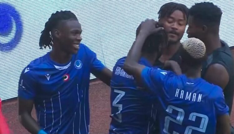 الهلال يفوز في أولى مبارياته بسيكافا