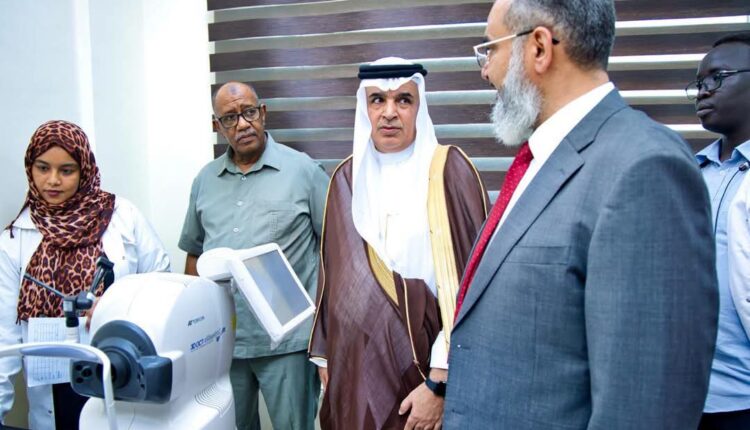 مشروع "نور السعودية" يجري 400 عملية لازالة المياه البيضاء